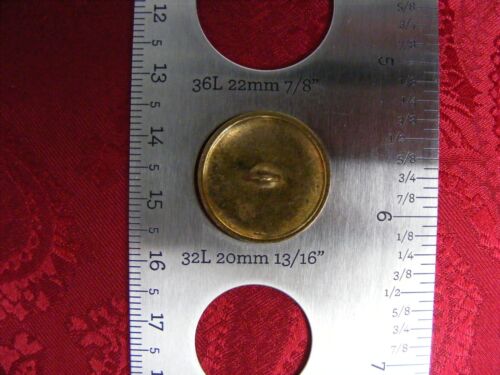 VINTAGE VALENTINO UOMO LOGO V SIGNATURE BLAZER BUTTON SET ANTIQUE BRASS FINISH - Picture 4 of 20