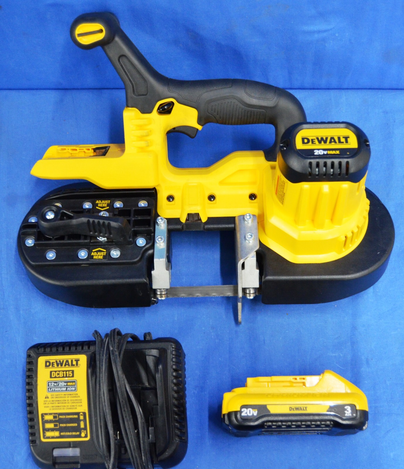 DeWALT DCS371 20V MAX 15 in. Cordless LithiumIon Band Saw w/Battery
