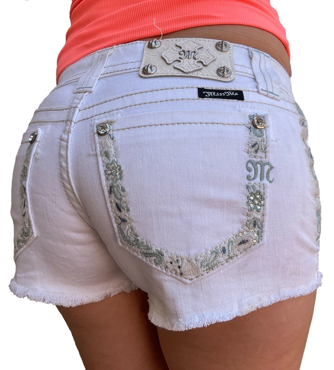 Miss Me Jeans Low Rise White Floral Vine Bling Cut Off Denim Shorts 26 DEFECT