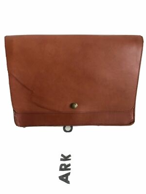 Parker Clay Austin Kuriertasche - Unisex