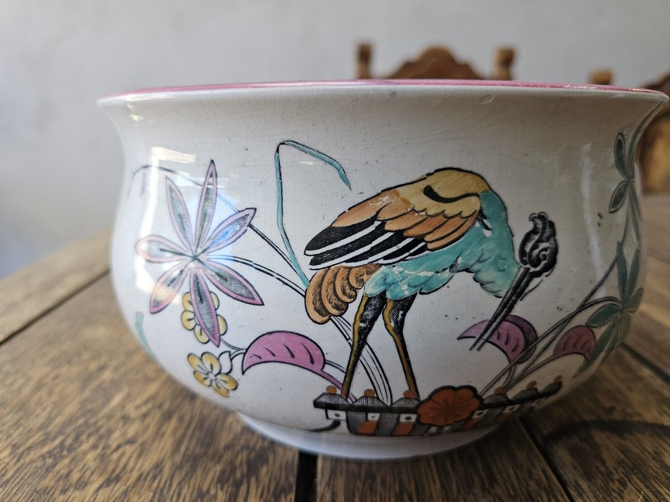 Chinese Export Porcelain Handled Bowl Chamber Pot Stork Ibis