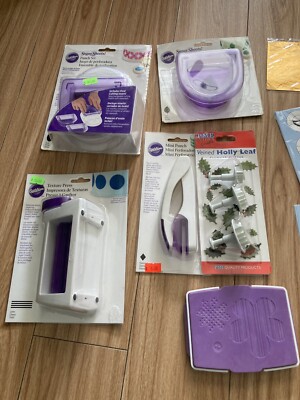 wilton cake decorating tools lot