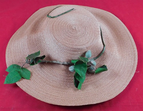 Vintage G Howard Hodge NY Natural Straw 