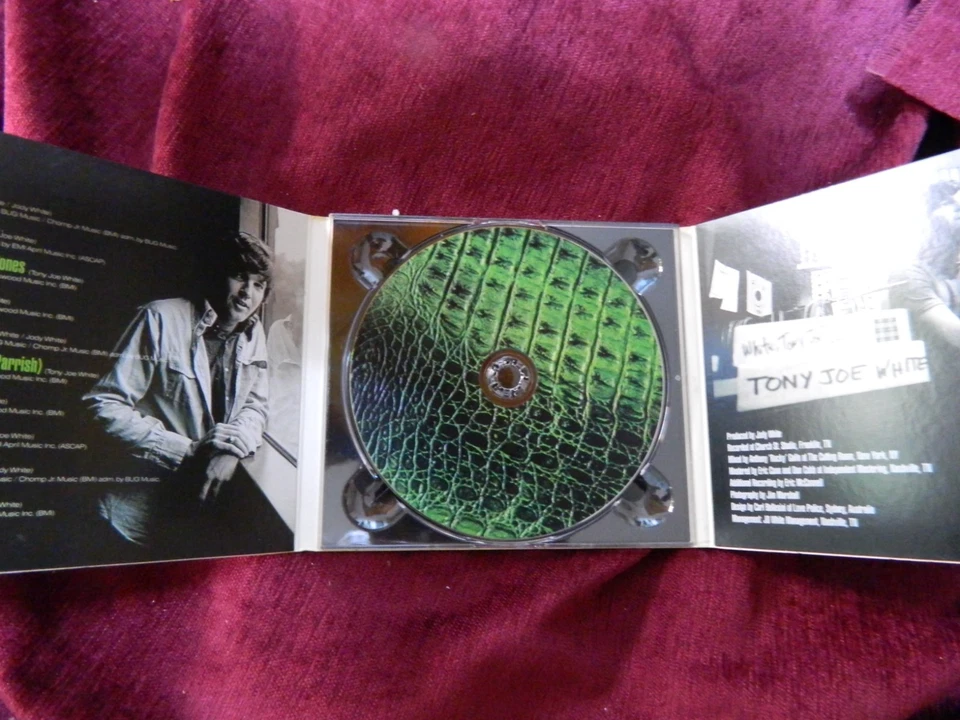 CD Tony Joe White Deep Cuts DIGIPAK Swamp Records - Bild 2 von 3