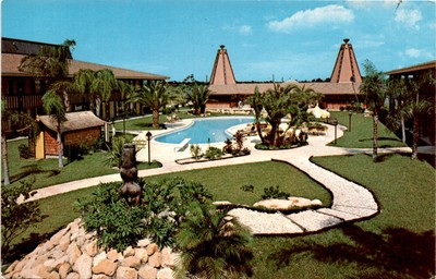 Quality Inn, Tahitian Motor Lodge, 5206 U.S. 19 North, Tarpon Postcard