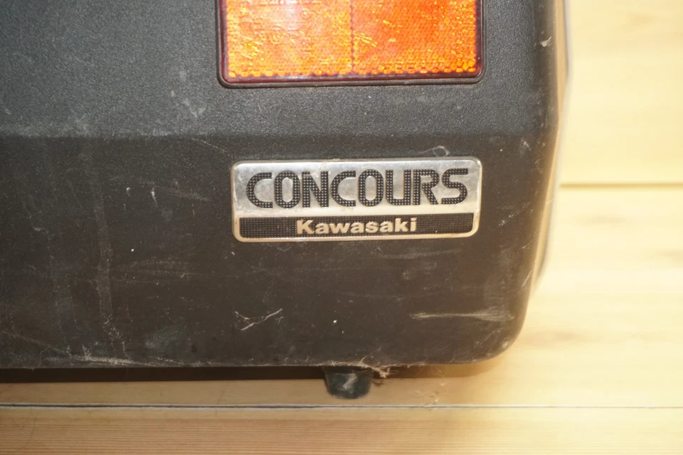 1986-2006 Kawasaki ZG1000 ZG 1000 Concours Left Saddlebag Saddle Bag Luggage - Image 3 of 4