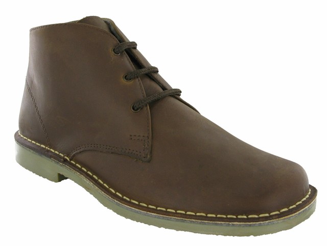 roamers square toe desert boots