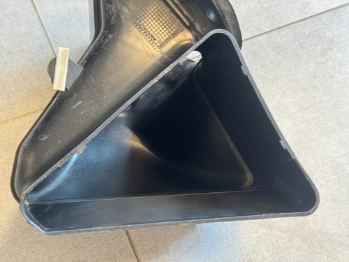 VOLKSWAGEN TOUAREG (7LA) AUDI Q7 4L AIR INTAKE DUCT TUBE PIPE 7L0819049 - Picture 9 of 13