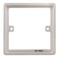 BG 10MM 1G SINGLE 2G DOUBLE SPACER FRAME LIGHT SWITCH SOCKET BACK BOX PLATE 