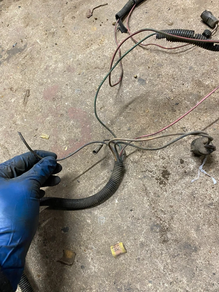 #11 1976 Mercury Cougar? under hood wiring harness core engine motor coil 1977? Foto 3 de 4