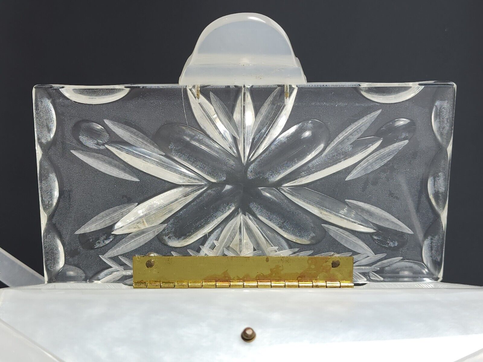 Foto 10 di 24