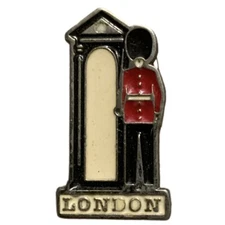 Vintage London King's Guard Sentry Box Travel Souvenir Pin