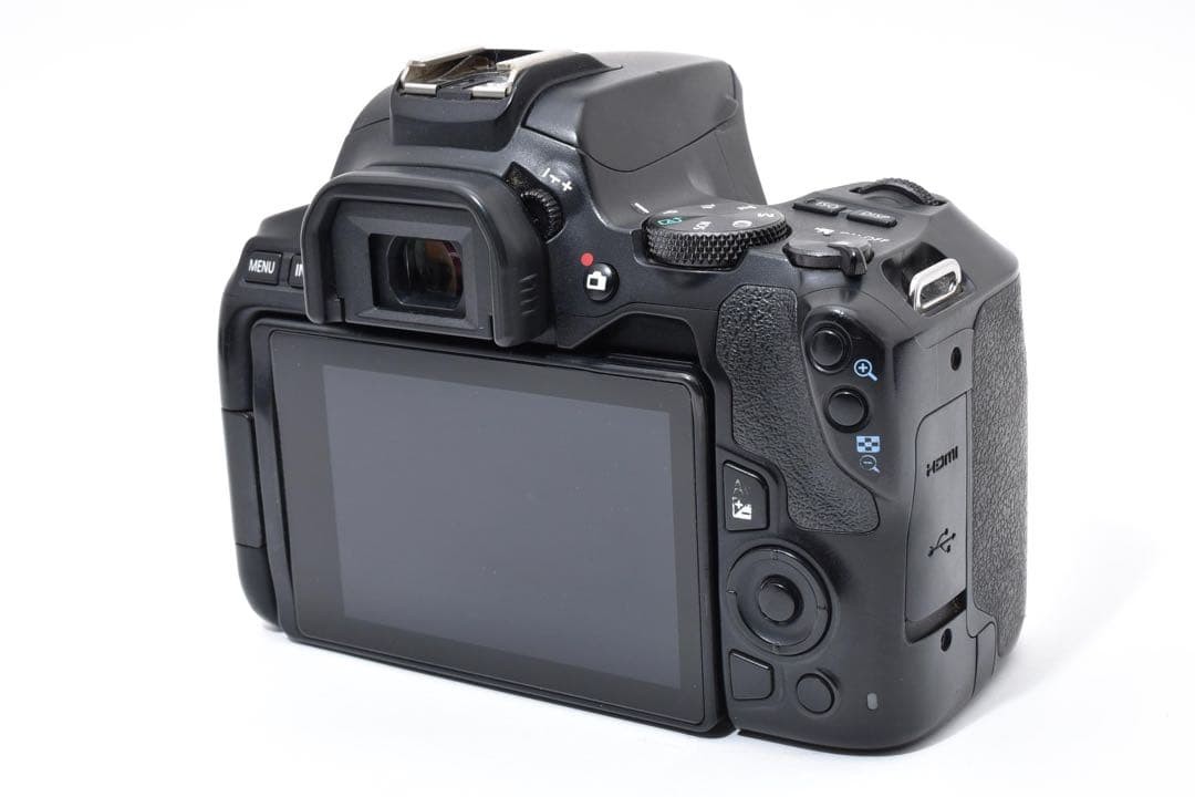 Canon EOS Kiss X10 Digital SLR Camera with EF 38-80mm and EF 75