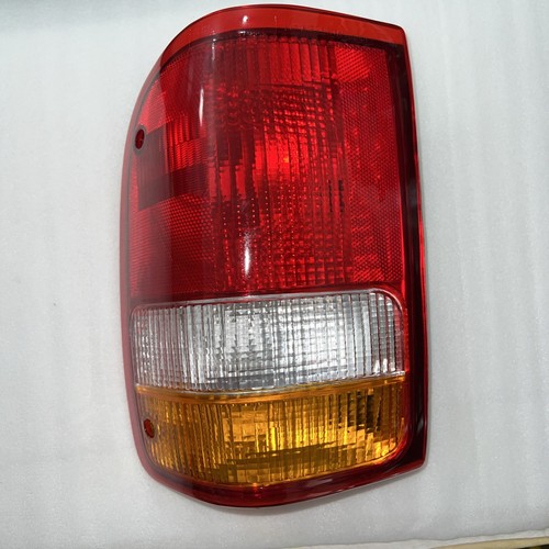 Drivers Taillight Taillamp Lens Housing for 1993-1997 Ford Ranger Pickup Truck - Picture 5 of 9