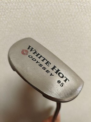 The Legendary ODYSSEY WHITE HOT #5 Putter, Two-Dot Design.