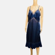 Vintage Vanity Fair Crystal Pleat Full Slip Dark Blue Nylon Lace Dress 40 FLAW