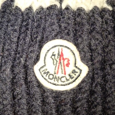 MONCLER Authentic Designer Scarf | 100% Wool | Winter Luxury Unisex