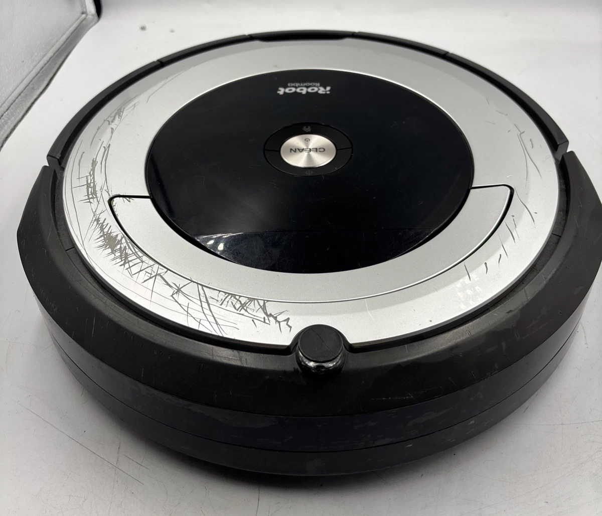 Roomba iRobot 690 Vacuum Cleaners for Sale | Shop New & Used