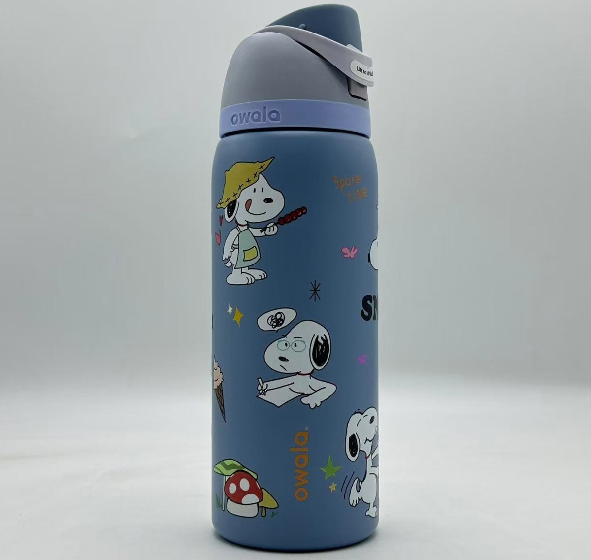 新品 Owala FreeSip スヌーピー コラボ水筒32 ozタンブラー New Blue Snoopy Water Bottle Owala 32oz Stainless Steel Exclusive