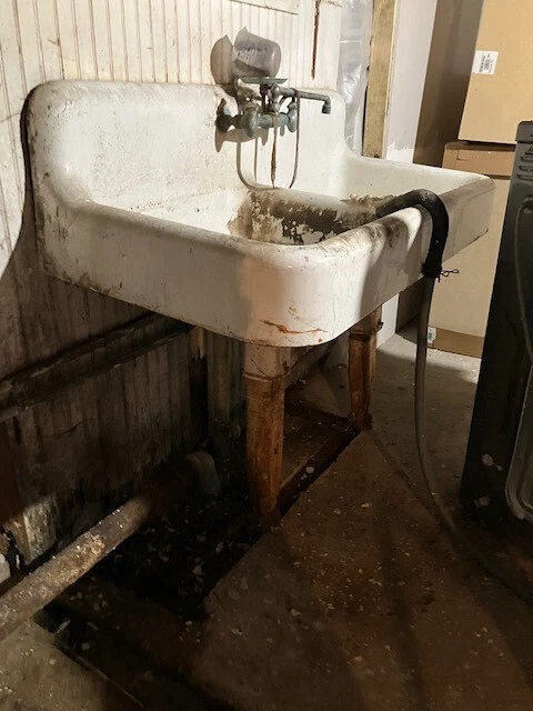 Fregadero de lavabo doble de hierro fundido vintage 1930 estándar ver descripción Patas y soporte Foto 2 de 4