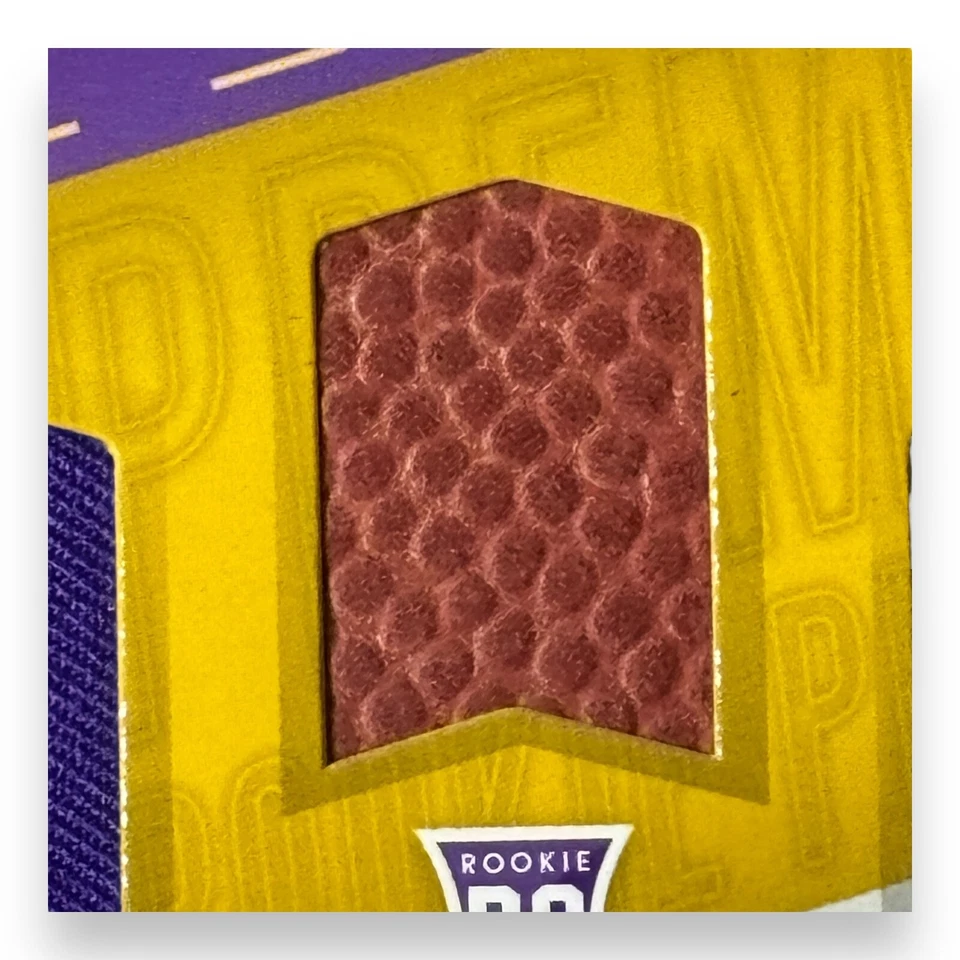 2017 Dalvin Cook Absolute Rookie Premiere Auto Triple Patch 84/149 Vikings RC - Image 4 of 4