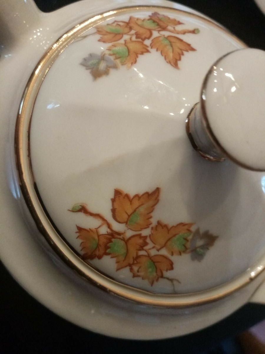 Se produkter som liknar M&S Berry Pate de Limoges Kaf.. på Tradera