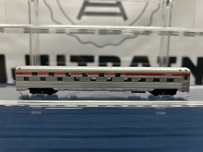 Rowa N CP Rail Streamlined Sleeper Passenger Car NO CASE (T)