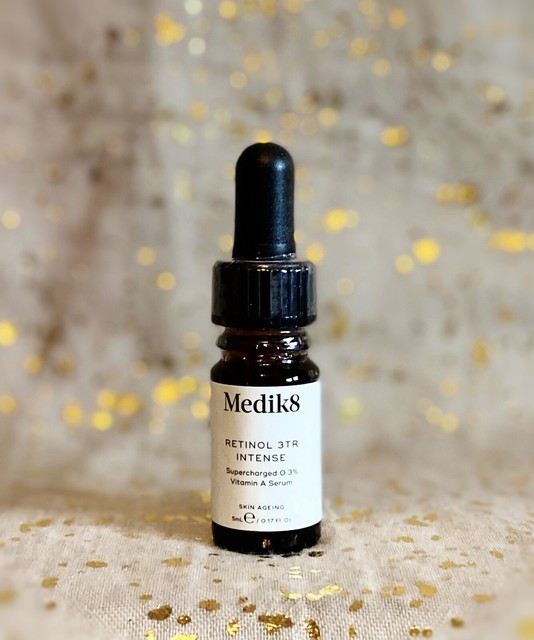 medik8 retinol night cream