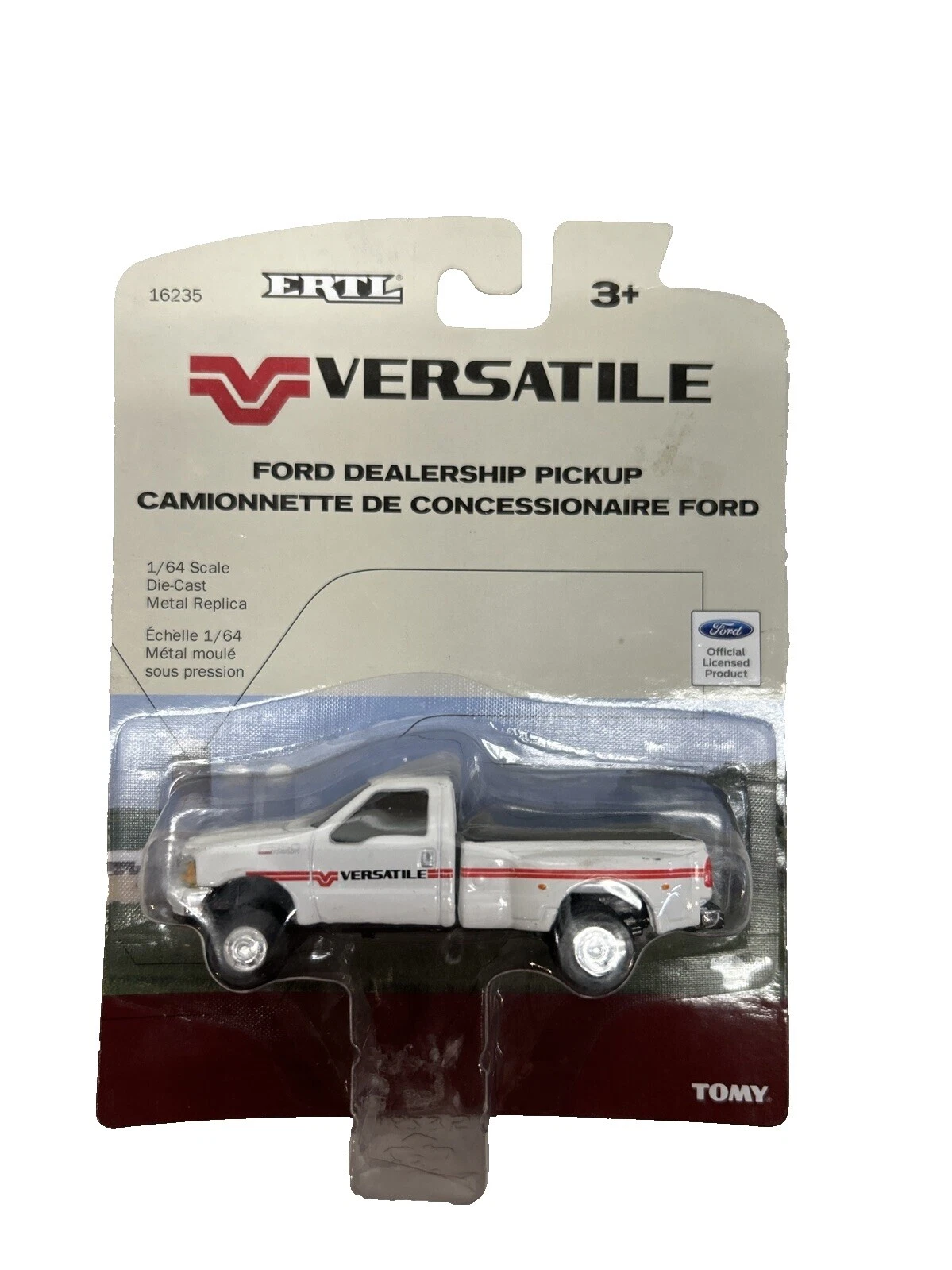 White 2013 Vehicle Year Contemporary Manufacture Diecast Farm Vehicles