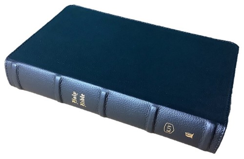 Thomas Nelson KJV Personal Size Bible; 2022; Black Leather Soft; 10 Point - Imagen 3 de 6