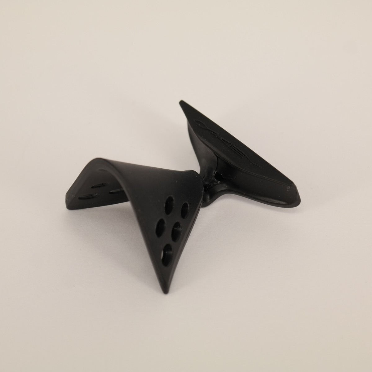 NEW Authentic Oakley PLANTARIS OO9437 BLACK Nose Guard Bridge