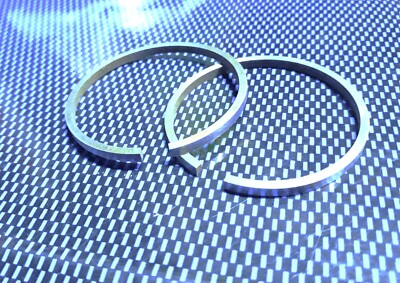 2 SEGMENTE 43,5 x 2,5 mm ''PERFECT-CIRCLE'' GERADER SCHNITT MOTORRÄDER.. ALTE ''NOS''