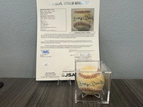 Mickey Mantle Autographed Rawlings Baseball JSA COA ZZ29557