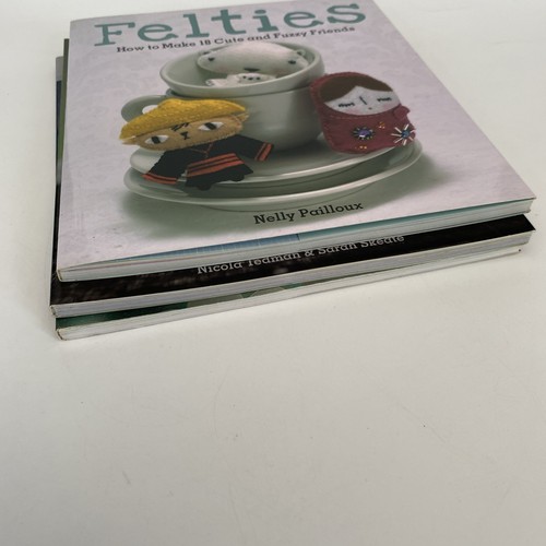 Felties Book Bundle Zombies Zodiac Cuties Projects in Felt and Fabric Paperbacks - Picture 12 of 15
