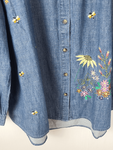 Coldwater Creek Womens Denim Shirt 1X Embroidered Grandma Button-Down  - Picture 4 of 7