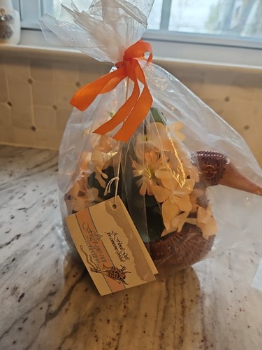 Vintage Wicker Duck Planter With Wooden Beak With Flowers - New - Afbeelding 3 van 6