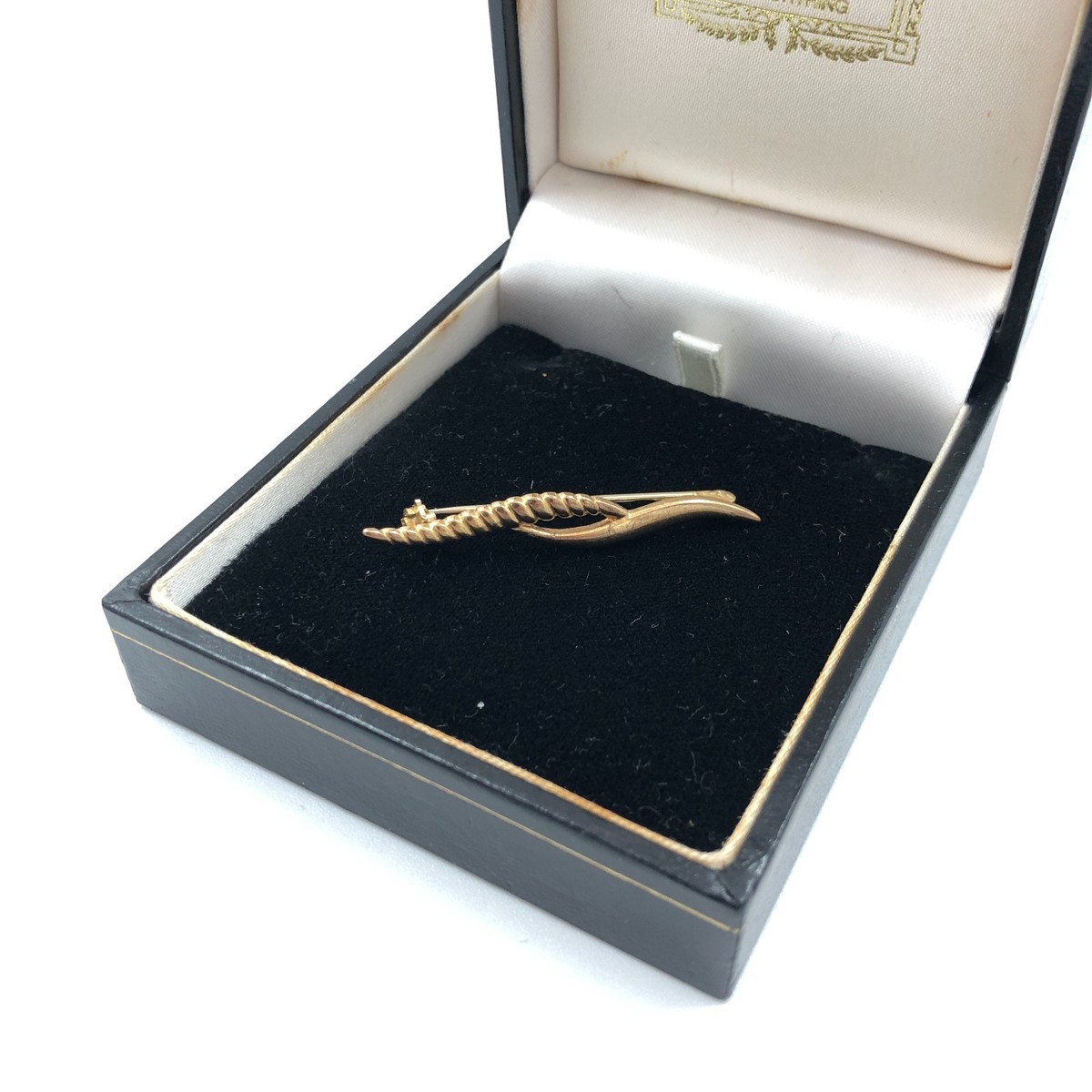 Vintage 80's IV 9ct Gold Textured Swirl Bar Brooch - 1988 Italy 2.33g View 4