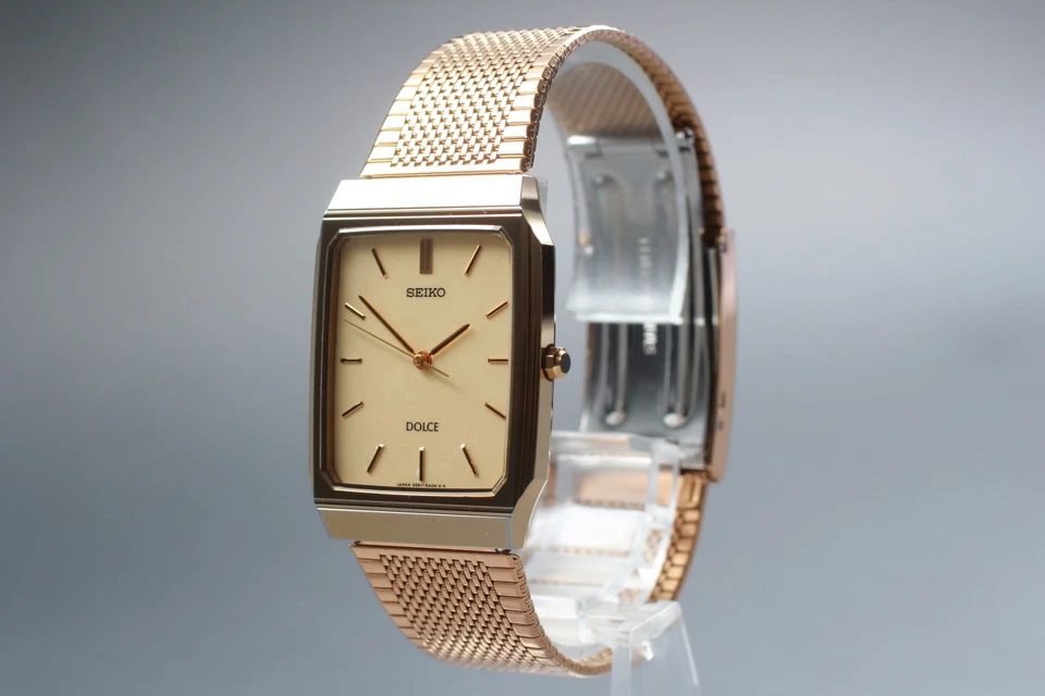 Reloj de mujer vintage 1996 casi como nuevo Seiko Dolce 5E61-5A00 dorado tanque tungsteno Qz Foto 2 de 4