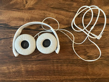 Sony MDR-ZX110 Ear-Pad On the Ear Headband Headphones - White