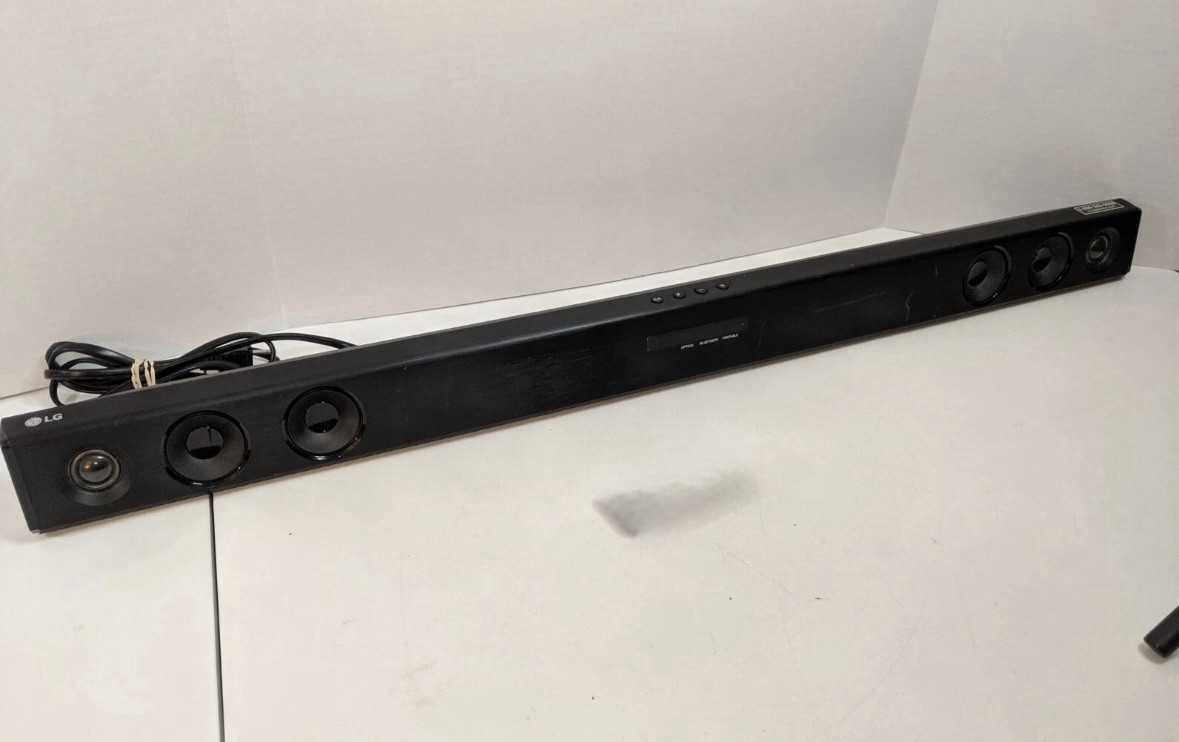 Bar Black - Bluetooth - Tested Working