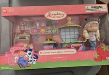 Bandai Strawberry Shortcake BERRY SWEET HOME FURNITURE DOLL Kitchen Nrfb RARE