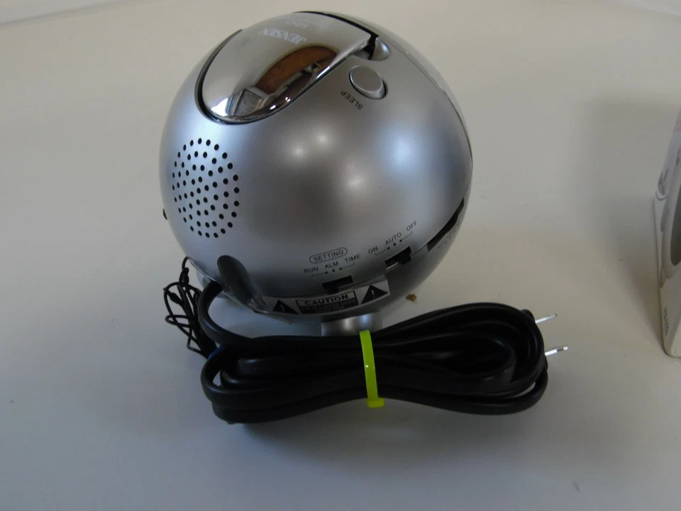 jensen am/fm projection clock radio, in original plastic JCR-222 - Image 4 of 4