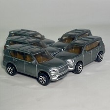 Infiniti QX80 2022 Grigio 1:64 Diecast Diorama Modello SUV #33 Lotto di 5