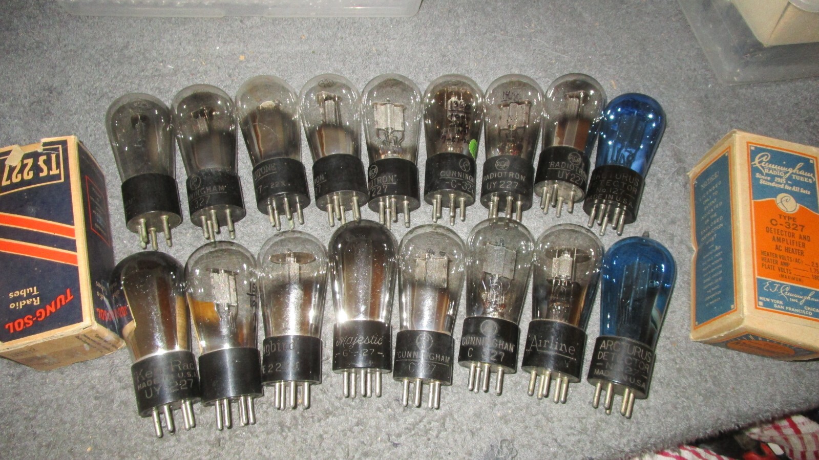 (18) NOS NIB to Strong RCA, Arcturus Blue 127/227 Globe Radio  Audio Tubes