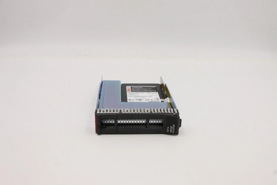 Lenovo ThinkSystem 02JG538 4XB7A17082 3.5" 480GB Entry SATA 6Gb Hot Swap SSD - Image 4 of 4