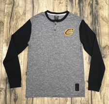 UNK Cleveland Cavaliers Henley NBA waffle Long Sleeve Thermal Embroider Medium.