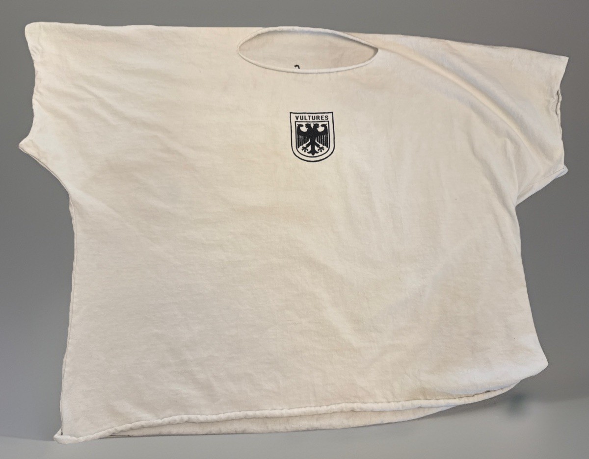 Yeezy Kanye West Vultures 1 Box Tee Shirt White Size 2 L/XL