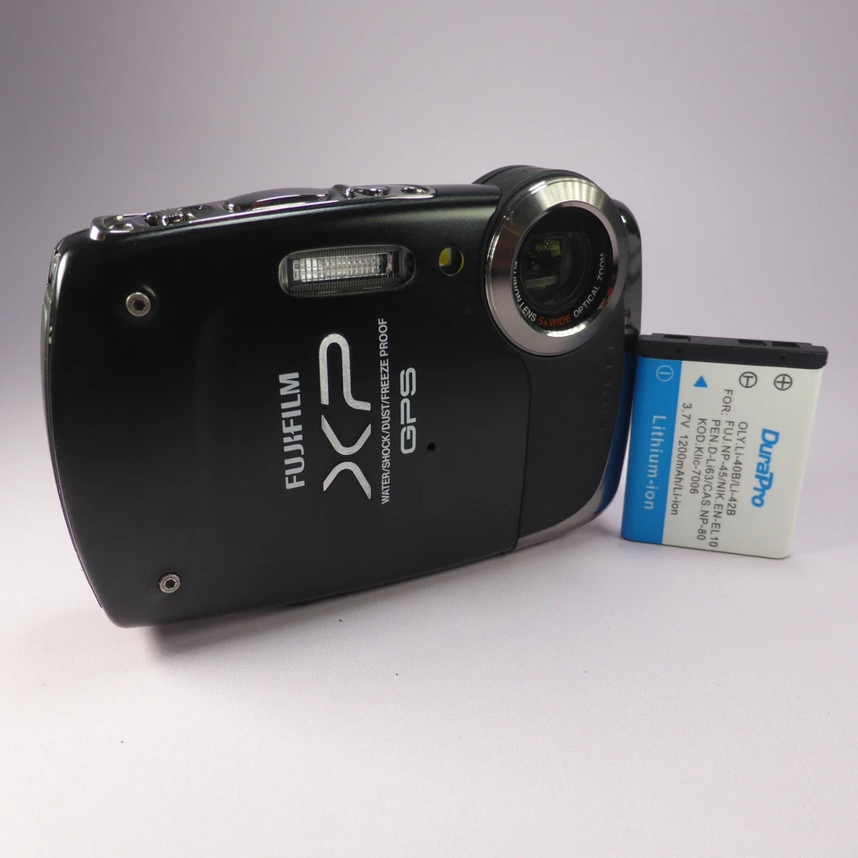 Fujifilm Digital Camera FinePix XP31 14.0MP Underwater Black Tested, photo 1 of 5
