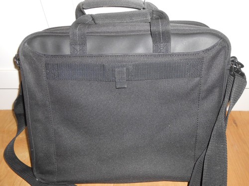 Targus TAR300 Briefcase for laptop. - Photo 3/10