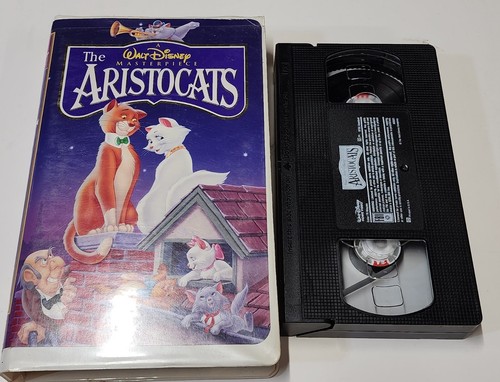Build your own lot! VHS Walt Disney Classics & Masterpiece editions in clamshell - Picture 14 of 57